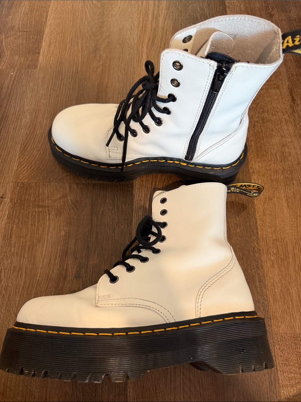 Dr. Martens White JADON Platform - Picture 4 of 5
